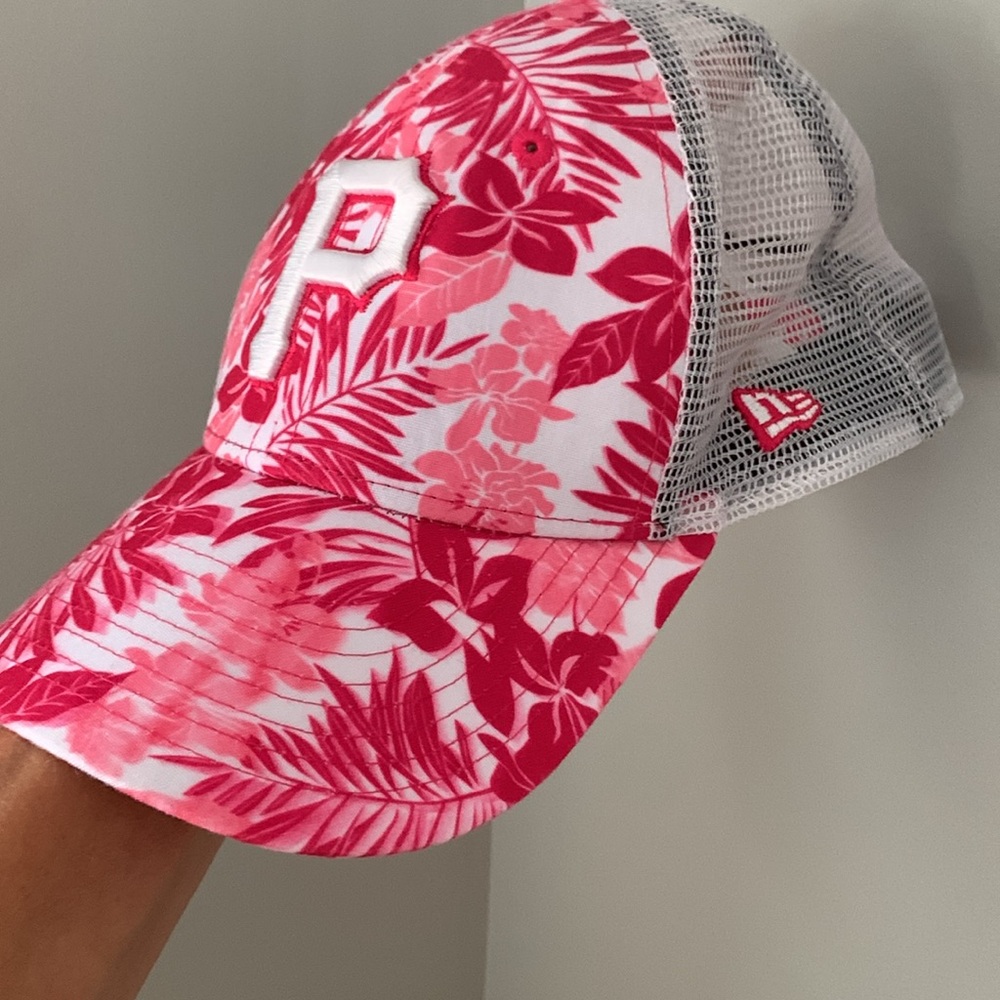 NEW ERA 9FORTY Tropical Floral Pittsburgh Pirates Baseball Hat